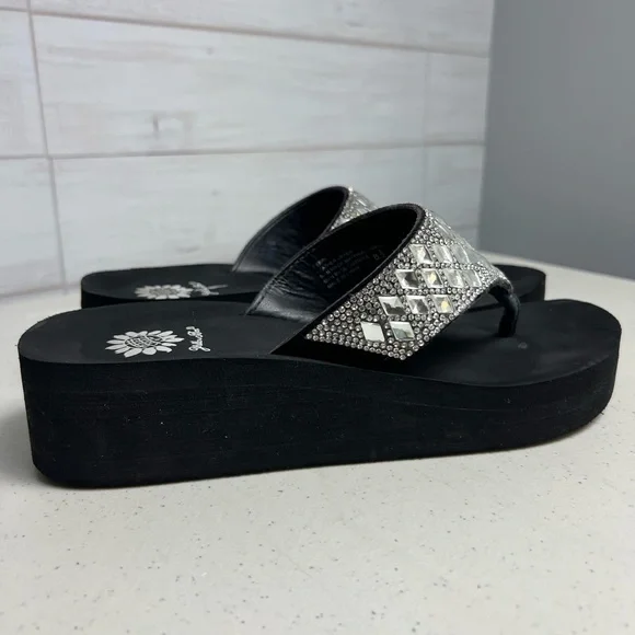 Yellow Box Flip Flops Harlequin Rhinestone Sparkle Perri Wedge Sandals Womens - Picture 2 of 7